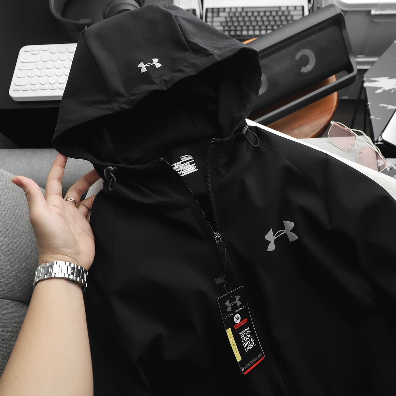 z3832042335968_a9d114529f8c5a8a6cceaf2ccaddcfdd-min